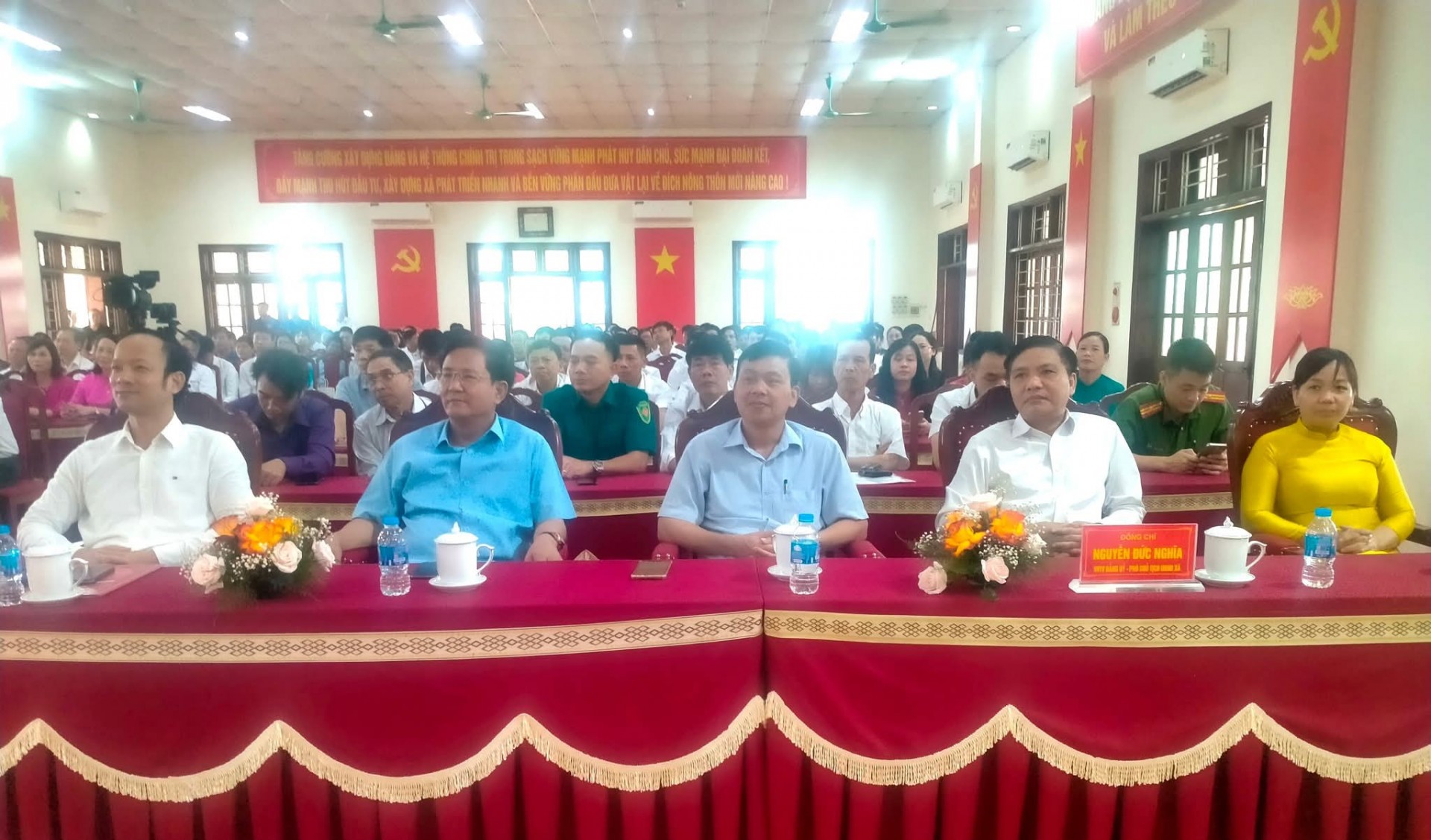 Xã Vật Lại TP Hà Nội công bố các Quyết định tiếp nhận thành lập các tổ chức thuộc Đảng bộ xã và triển khai nhiệm vụ trọng tâm 6 tháng cuối năm 2025