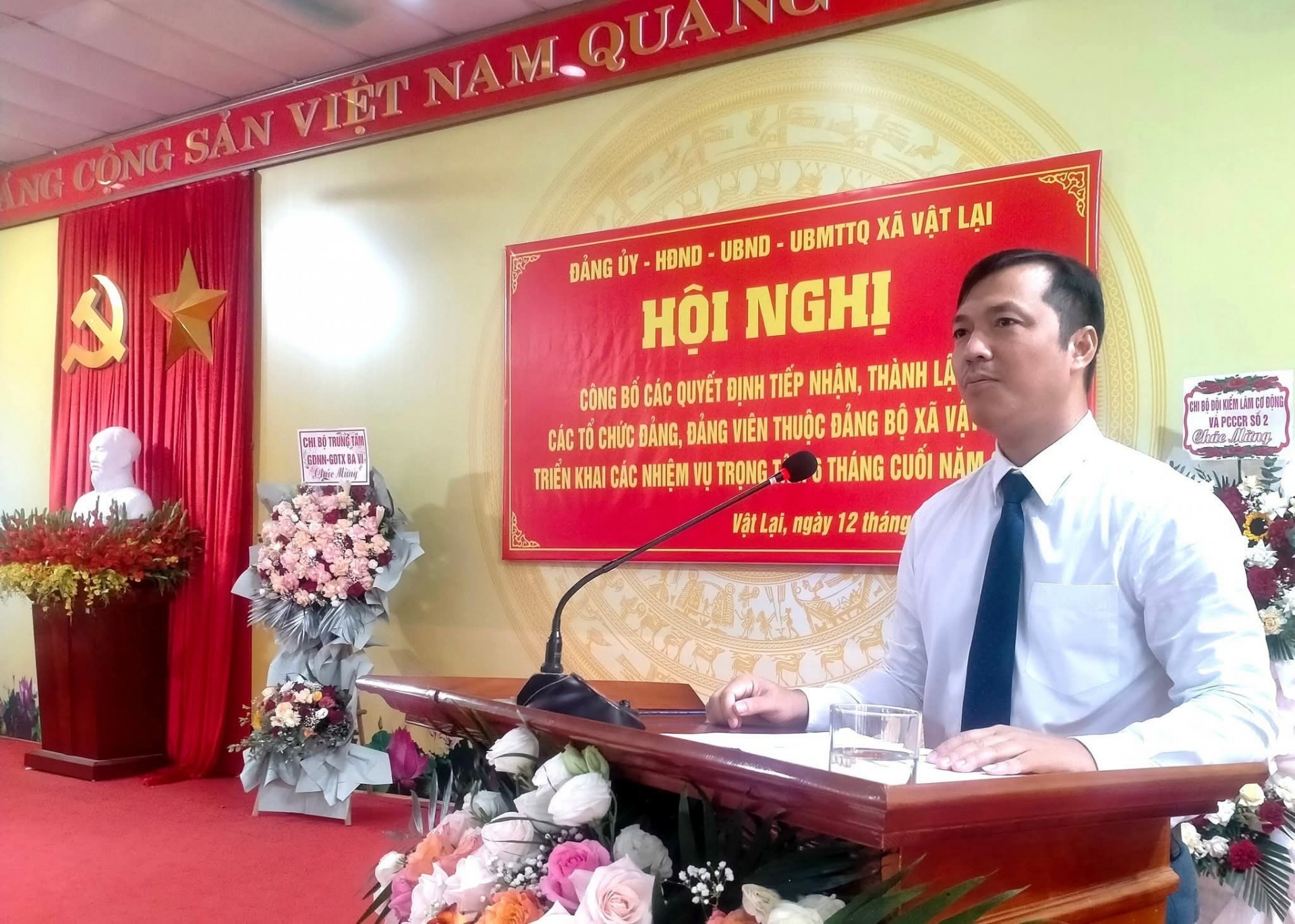 Xã Vật Lại TP Hà Nội công bố các Quyết định tiếp nhận thành lập các tổ chức thuộc Đảng bộ xã và triển khai nhiệm vụ trọng tâm 6 tháng cuối năm 2025