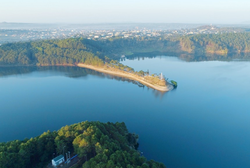 Gia Lai: Biển Hồ – Chư Đăng Ya, viên ngọc giữa đại ngàn
