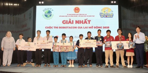 robotacon gia lai 2025 san choi khoa hoc khoi nguon sang tao cho the he tre