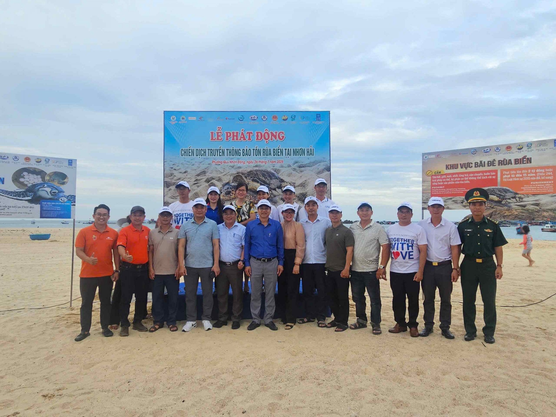 Gia Lai: Chung tay gìn giữ môi trường biển vì tương lai rùa biển