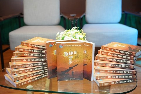 Ra mắt hồi ký xúc động về Bộ đội Tên lửa Phòng không Việt Nam