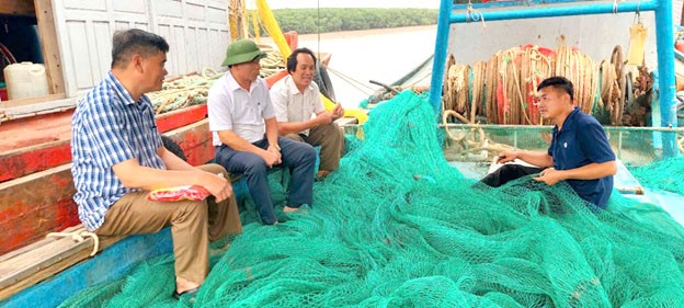 Tổ nghề cá điểm tựa vững chắc cho ngư dân vươn khơi bám biển Tổ nghề cá điểm tựa vững chắc cho ngư dân vươn khơi bám biển