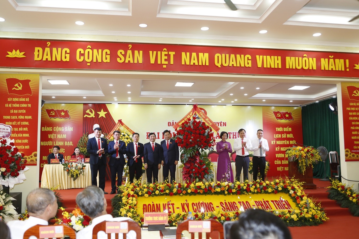 Xã Đại Xuyên tổ chức thành công Đại hội đại biểu Đảng bộ lần thứ I, nhiệm kỳ 2025 - 2030 Xã Đại Xuyên tổ chức thành công Đại hội đại biểu Đảng bộ lần thứ I, nhiệm kỳ 2025 - 2030