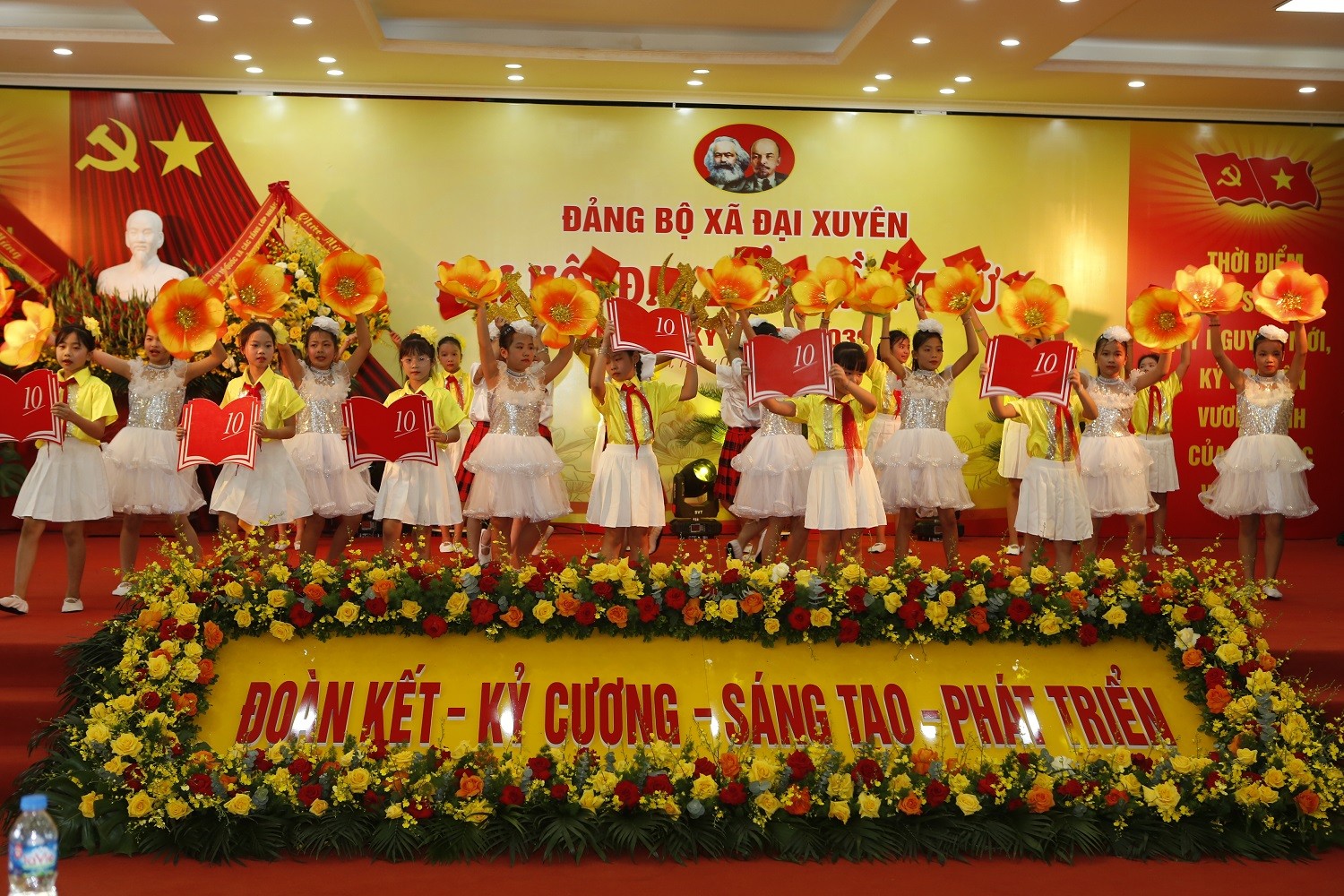 Xã Đại Xuyên tổ chức thành công Đại hội đại biểu Đảng bộ lần thứ I, nhiệm kỳ 2025 - 2030 Xã Đại Xuyên tổ chức thành công Đại hội đại biểu Đảng bộ lần thứ I, nhiệm kỳ 2025 - 2030