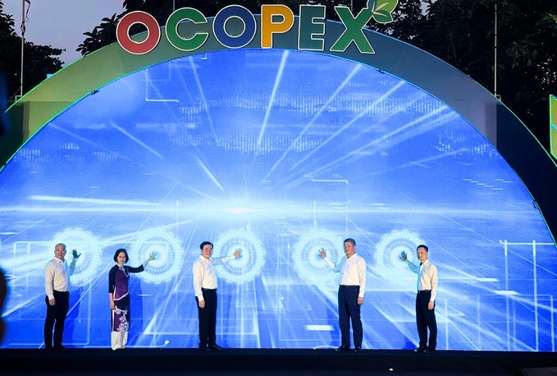 Chính thức khai mạc Hội chợ các sản phẩm OCOP xuất khẩu” - VIETNAM OCOPEX 2025. Chính thức khai mạc Hội chợ các sản phẩm OCOP xuất khẩu” - VIETNAM OCOPEX 2025.