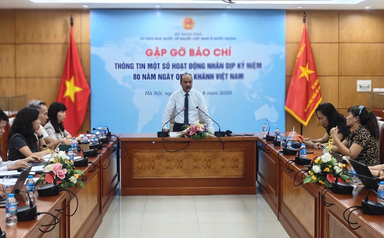 Kiều bào có thể tham gia lễ kỷ niệm 80 năm Quốc khánh
