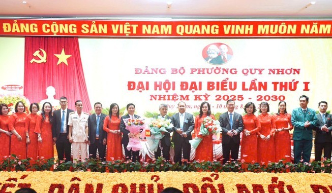 Xây dựng phường Quy Nhơn là trung tâm dịch vụ, du lịch hàng đầu của tỉnh Gia Lai Xây dựng phường Quy Nhơn là trung tâm dịch vụ, du lịch hàng đầu của tỉnh Gia Lai