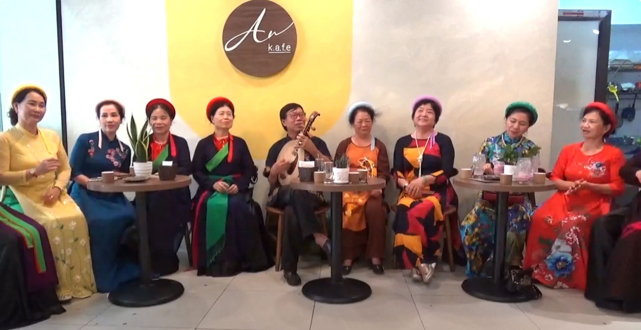 Người “giữ lửa” dân ca Quan họ