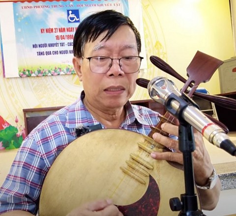 nguoi giu lua dan ca quan ho