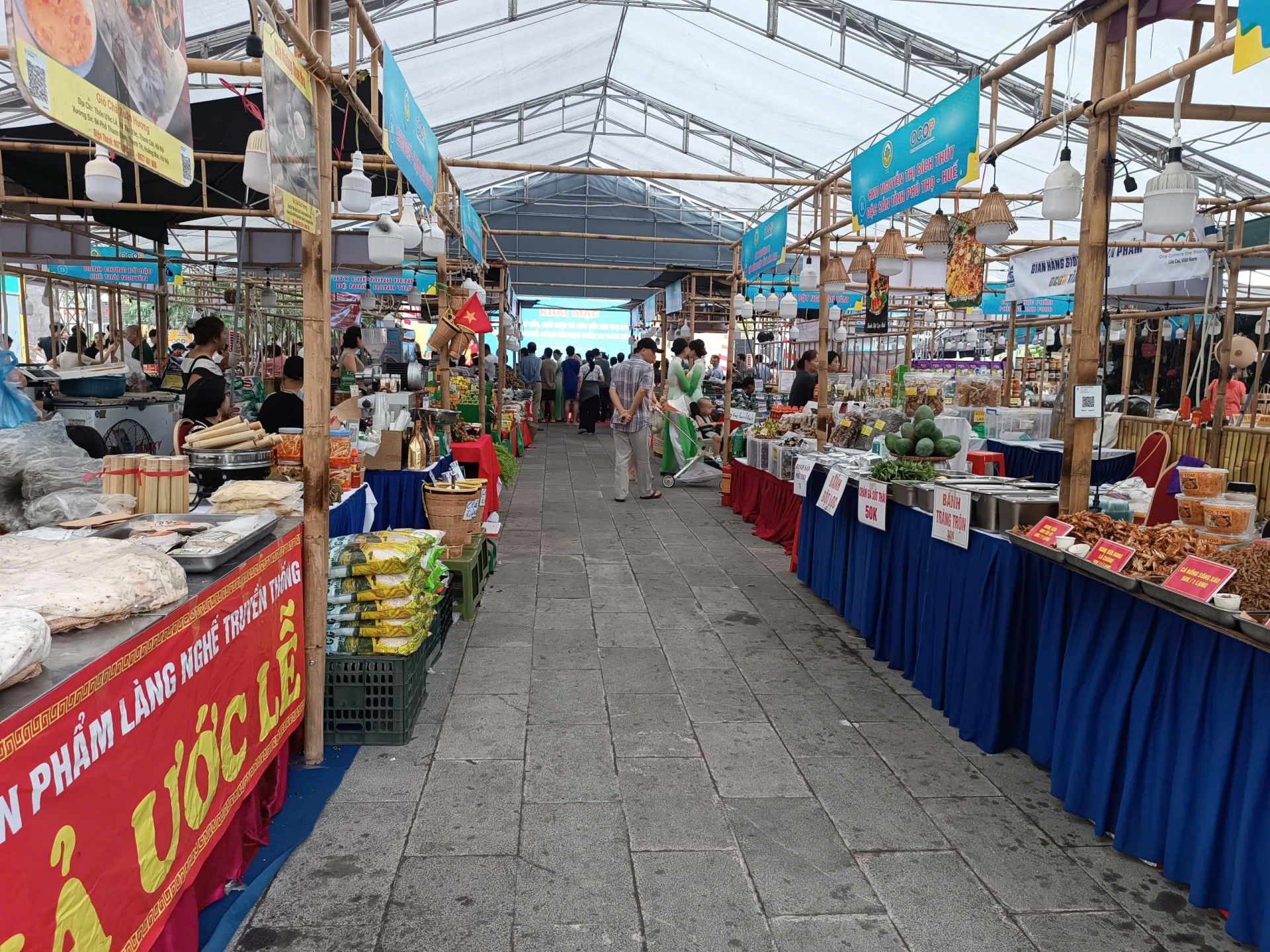 Khai mạc tuần hàng tư vấn, giới thiệu và xúc tiến tiêu thụ sản phẩm năm 2025