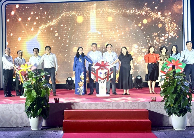 Khai mạc Hội chợ quà tặng Thủ đô năm 2025