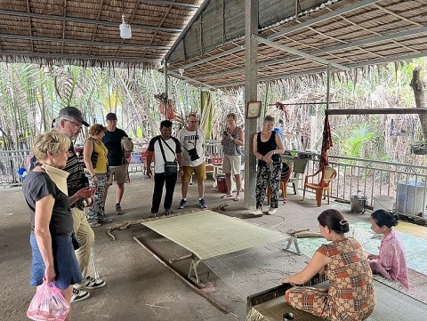 Phát triển du lịch nông thôn trong xây dựng nông thôn mới xứ dừa