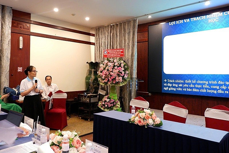 Một số tham luận liên quan đến ngành công nghiệp bán dẫn được trình bày sau lễ công bố Liên minh