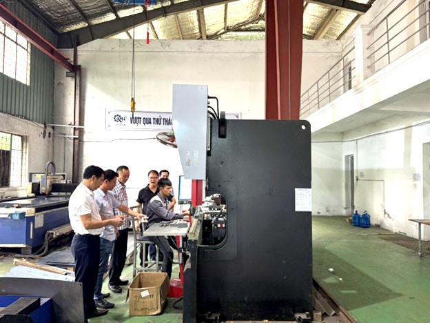 Nghiệm thu thiết bị được hỗ trợ kinh phí khuyến công quốc gia  tại Công ty TNHH QHTECH