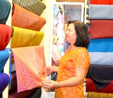 Gìn giữ, phát triển làng nghề truyền thống: Tiềm năng nhưng đầy thách thức