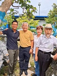 Chàng trai say mê phát triển kinh tế từ cây hoa mai vàng