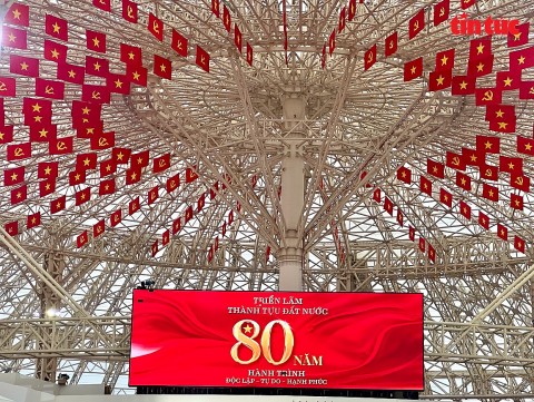 keo dai thoi gian trien lam thanh tuu dat nuoc den het 159