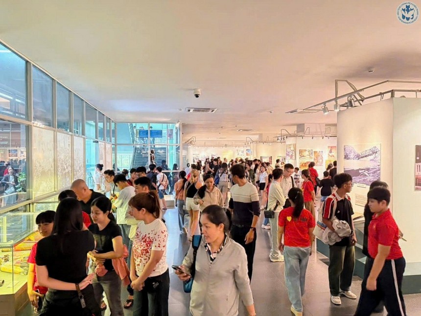 Qua những hiện vật trưng bày, bảo tàng hướng đến tăng sự đoàn kết dân tộc và bài học lịch sử của Việt Nam đến bạn bè năm châu