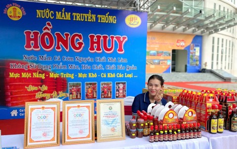 gin giu nghe nuoc mam tram nam o lang chai phu thuy