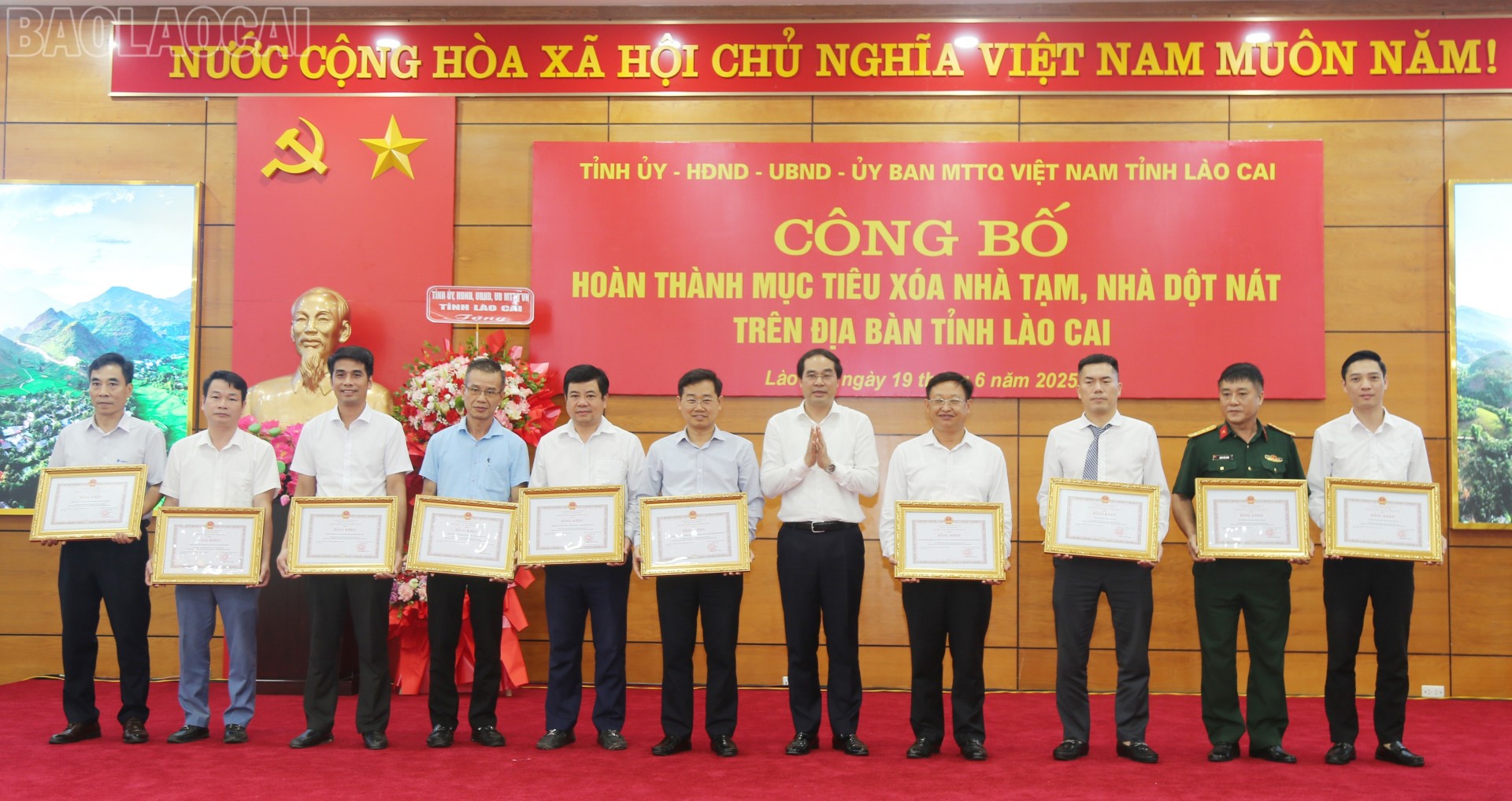 Lào Cai chung tay vì mái ấm bền vững, không ai bị bỏ lại phía sau Lào Cai chung tay vì mái ấm bền vững, không ai bị bỏ lại phía sau
