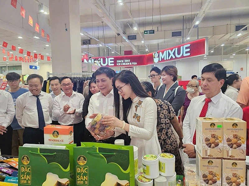 Nhìn về tương lai, Nhật Chi Food muốn mở rộng thị trường sang các tỉnh, thành phố lớn, cũng như mơ ước đưa nông sản nước nhà ra thế giới Nhìn về tương lai, Nhật Chi Food muốn mở rộng thị trường sang các tỉnh, thành phố lớn, cũng như mơ ước đưa nông sản nước nhà ra thế giới