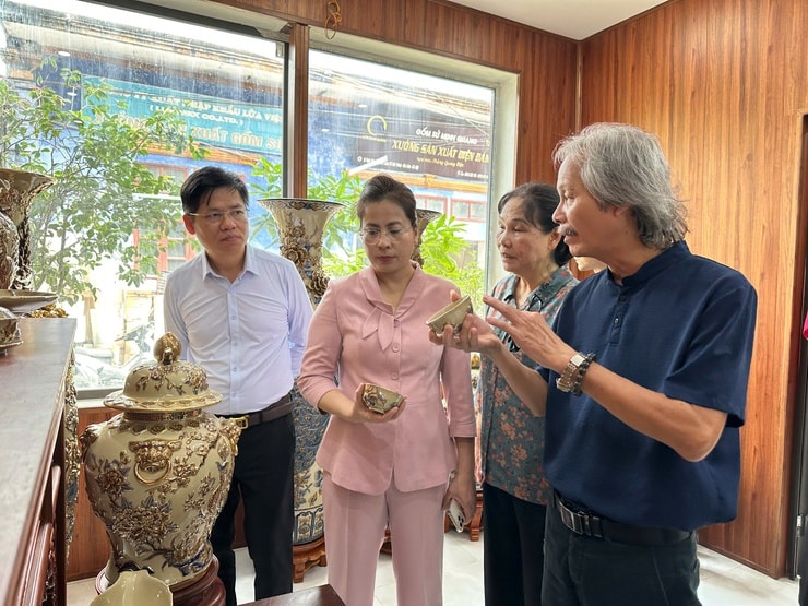 bat-trang-xem1.jpg