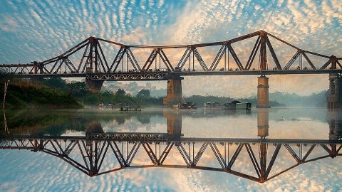 Cầu Long Biên - Cây cầu bắc qua miền yêu thương