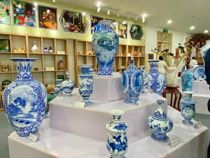 Gốm Việt Nam: Nhu cầu thị trường nội địa và những cơ hội phát triển đột phá Gốm Việt Nam: Nhu cầu thị trường nội địa và những cơ hội phát triển đột phá