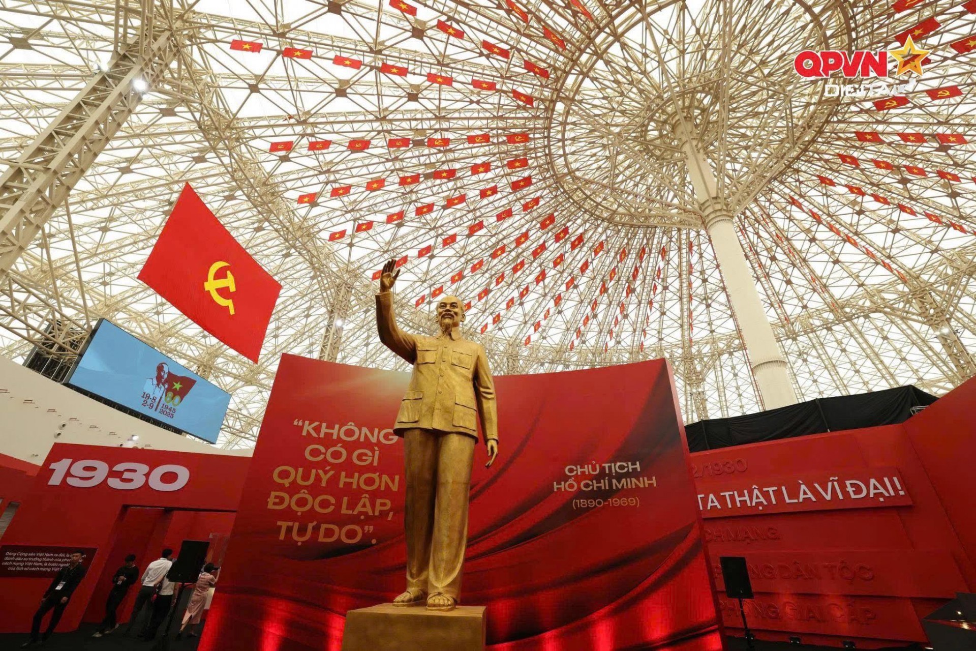 Triển lãm Thành tựu đất nước chờ đón 10 triệu khách tham quan