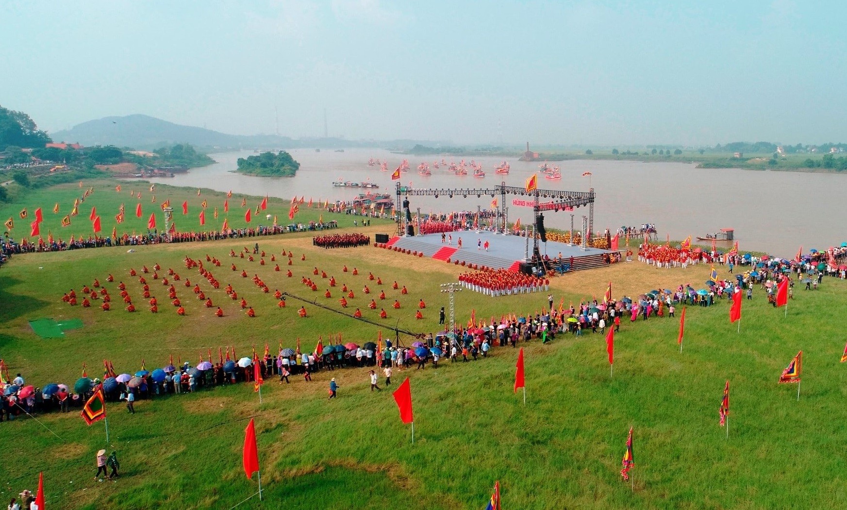 Nâng tầm Lễ hội mùa thu Côn Sơn - Kiếp Bạc