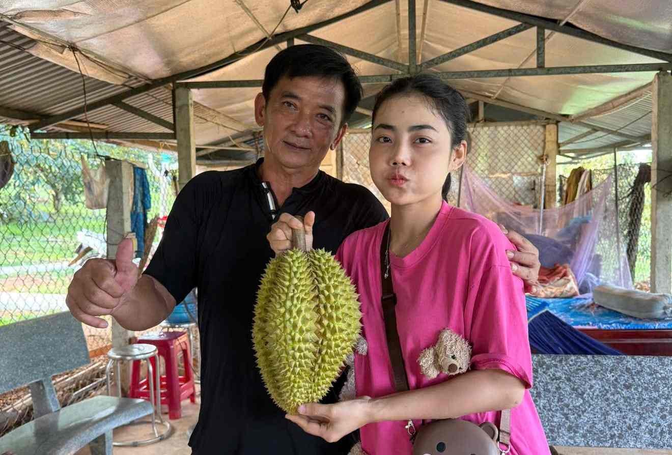 Lạc bước vào vườn sầu riêng độc lạ trên vùng đất Gia Lai Đông Lạc bước vào vườn sầu riêng độc lạ trên vùng đất Gia Lai Đông