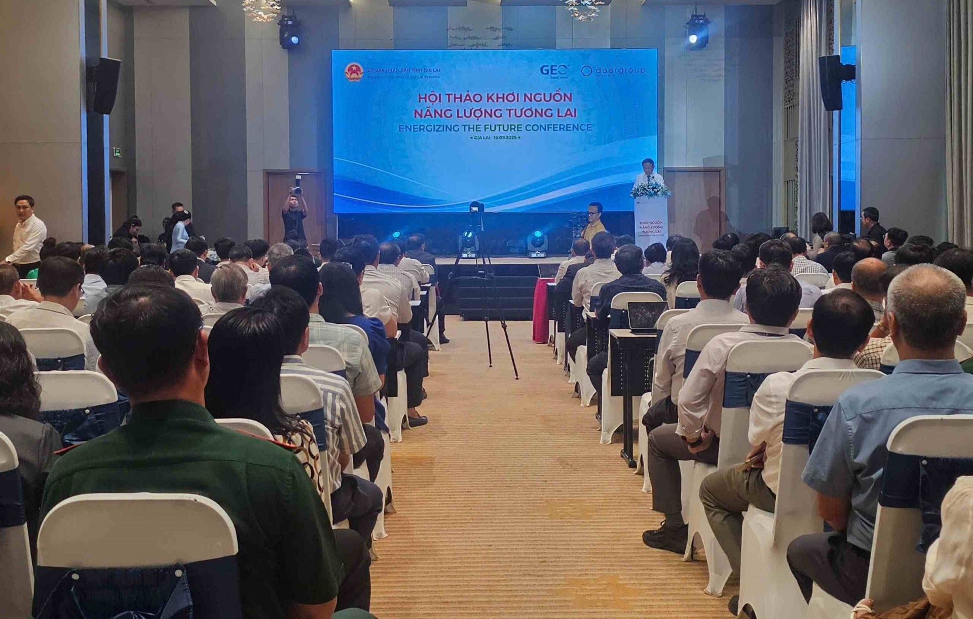 Hội thảo “Khơi nguồn năng lượng tương lai”, Gia Lai khẳng định tầm nhìn trung tâm năng lượng tái tạo Hội thảo “Khơi nguồn năng lượng tương lai”, Gia Lai khẳng định tầm nhìn trung tâm năng lượng tái tạo