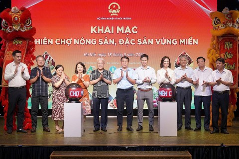 khai mac phien cho nong san dac san 2025 tai ha noi