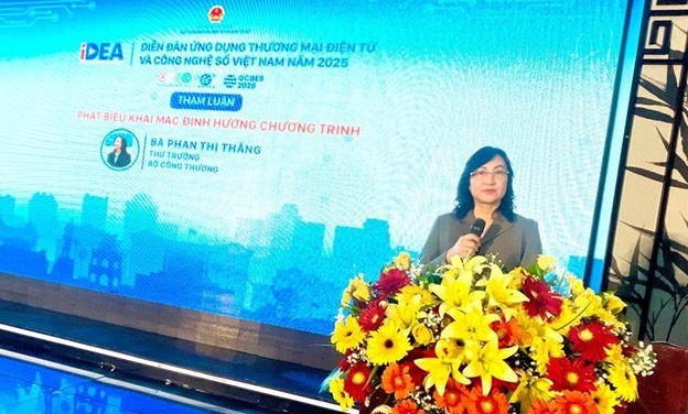 Diễn đàn toàn cảnh thương mại điện tử và thương mại điện tử xuyên biên giới