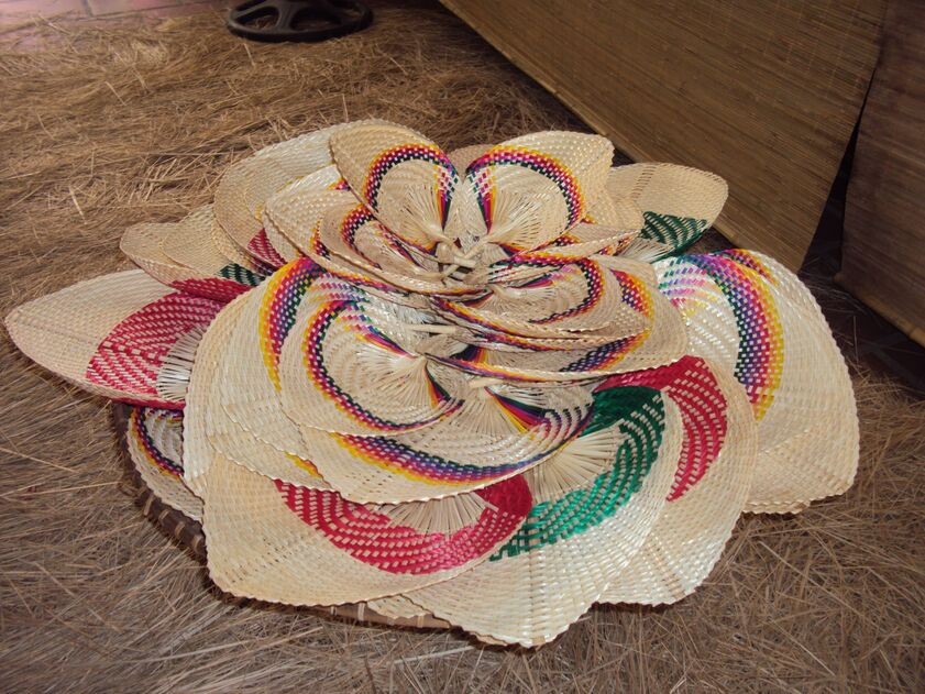 Làng nghề truyền thống trong dòng chảy công nghiệp văn hóa Làng nghề truyền thống trong dòng chảy công nghiệp văn hóa