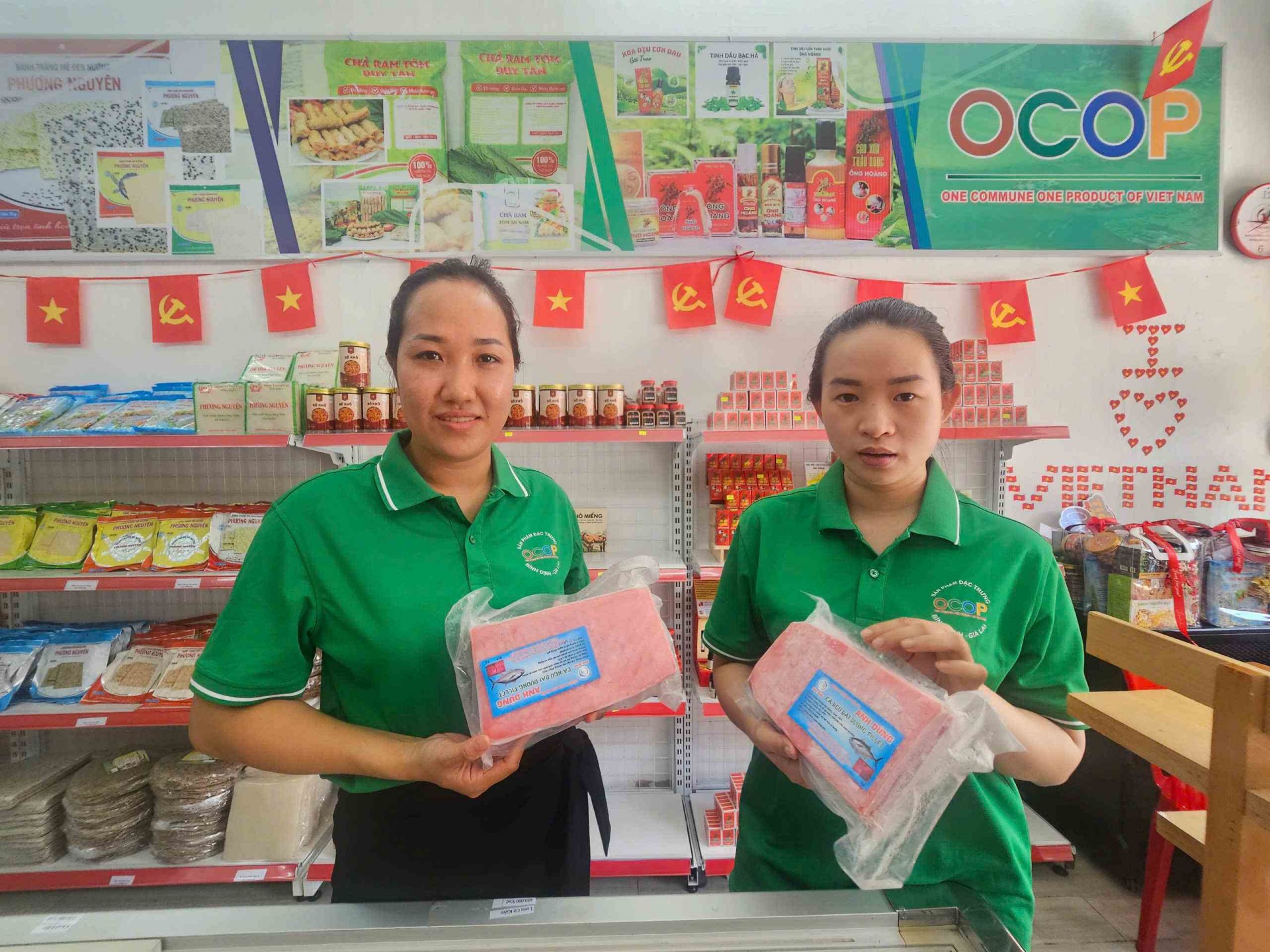 Không gian mới lạ tại cửa hàng OCOP Bình Định - Gia Lai, nơi hội tụ tinh hoa sản vật quê hương