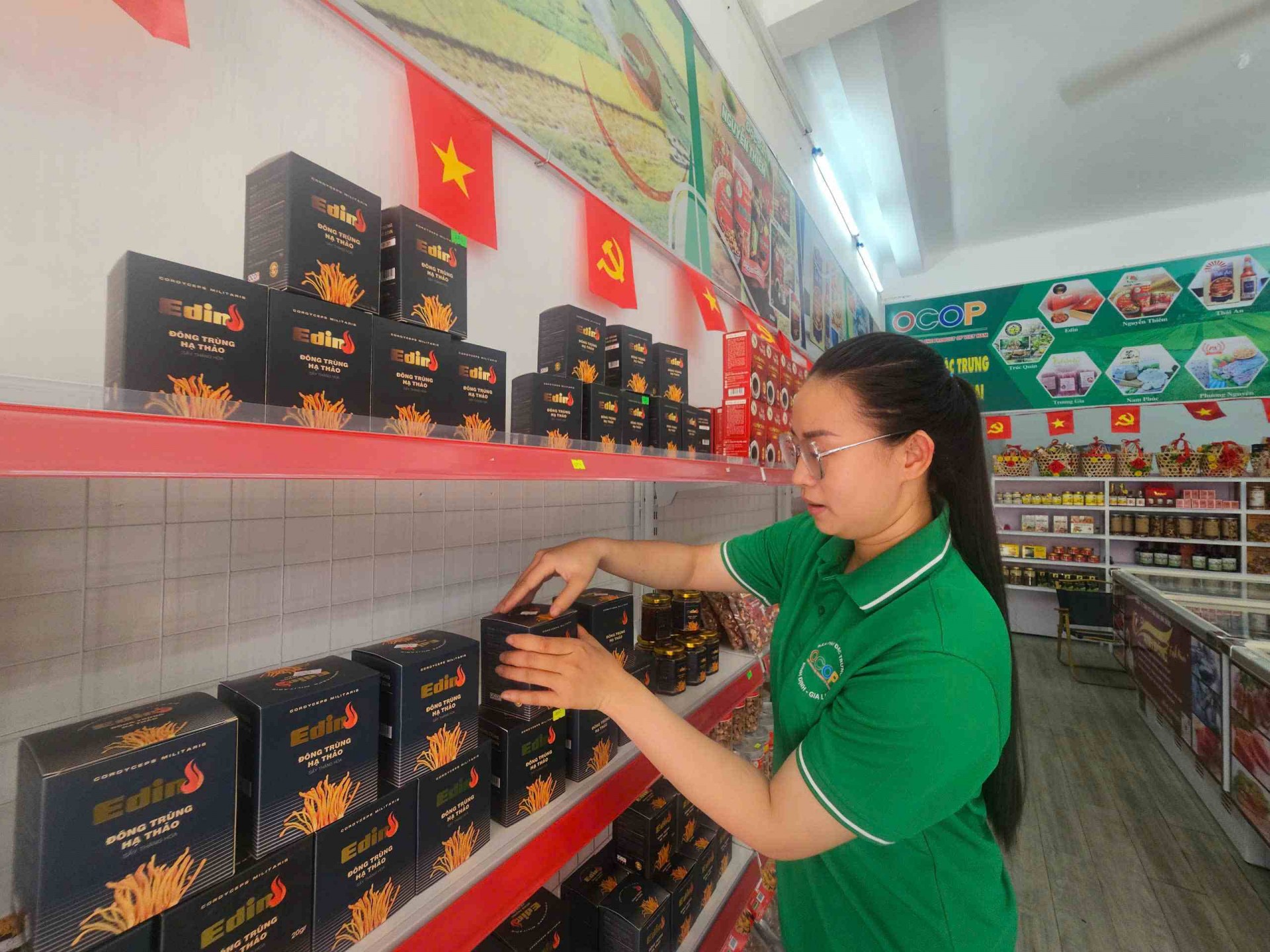 Không gian mới lạ tại cửa hàng OCOP Bình Định - Gia Lai, nơi hội tụ tinh hoa sản vật quê hương