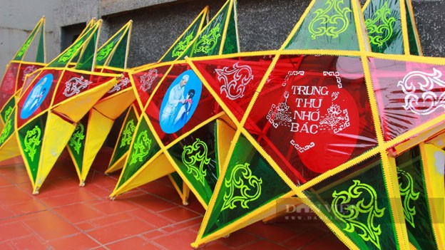 Làng nghề Báo Đáp giữ lửa nghề đèn ông sao