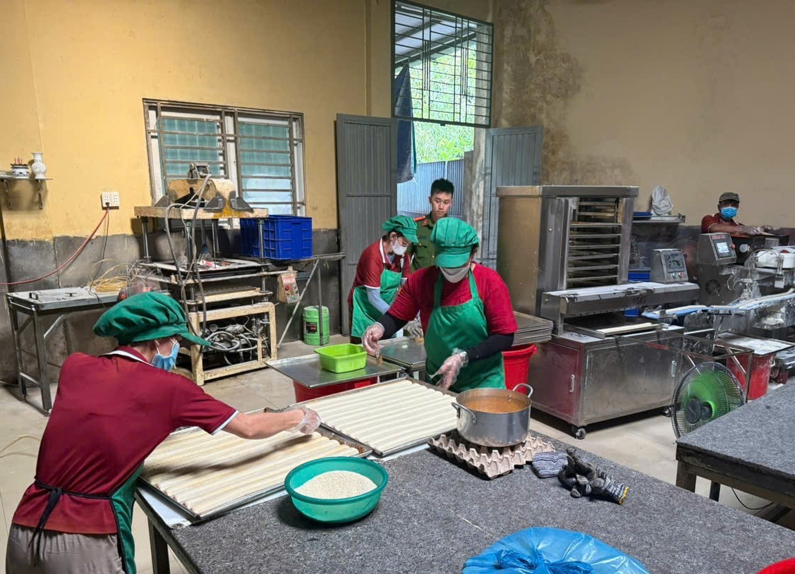 Đà Nẵng phát hiện nhiều cơ sở vi phạm an toàn thực phẩm bánh Trung thu