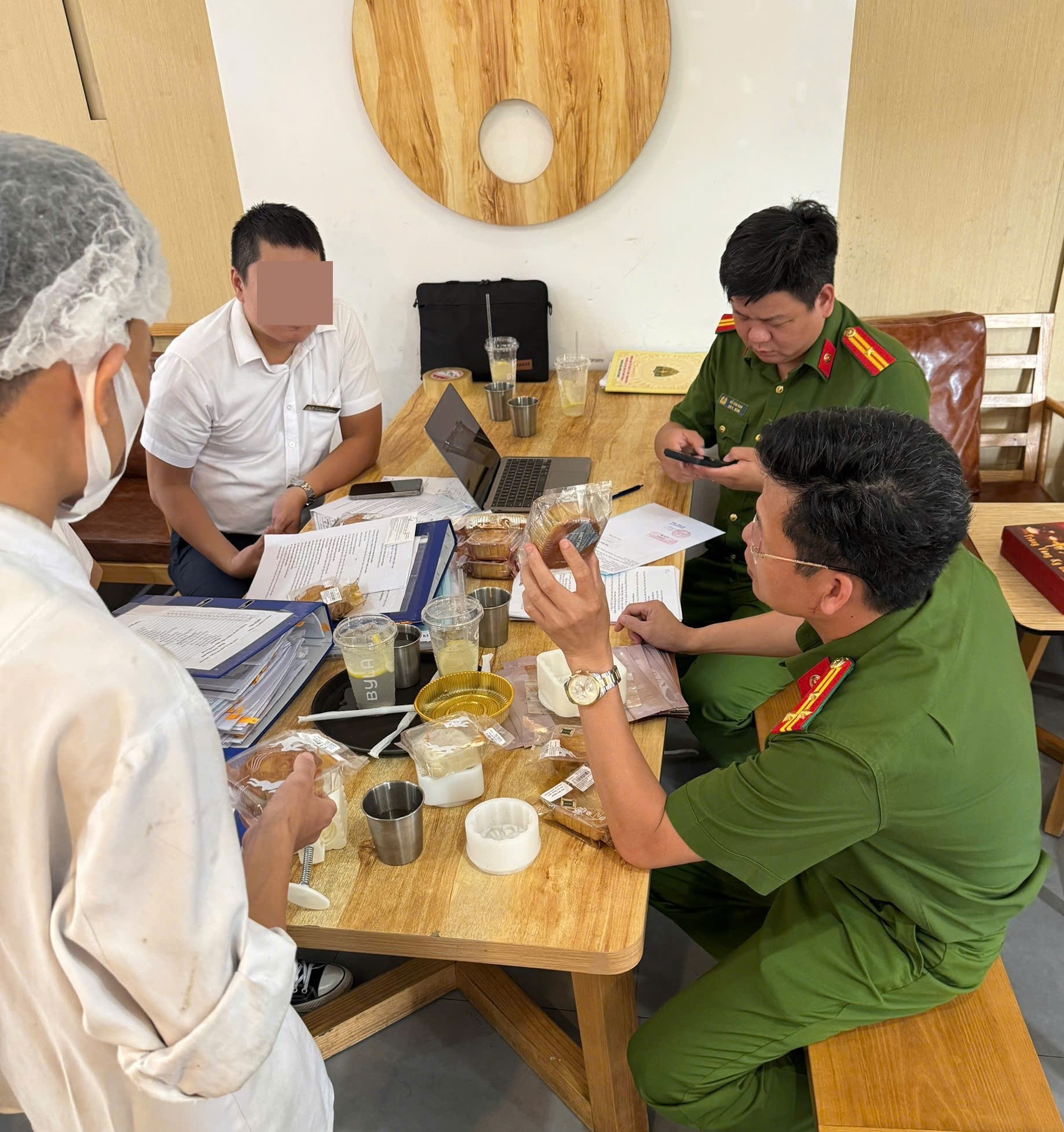 Đà Nẵng phát hiện nhiều cơ sở vi phạm an toàn thực phẩm bánh Trung thu