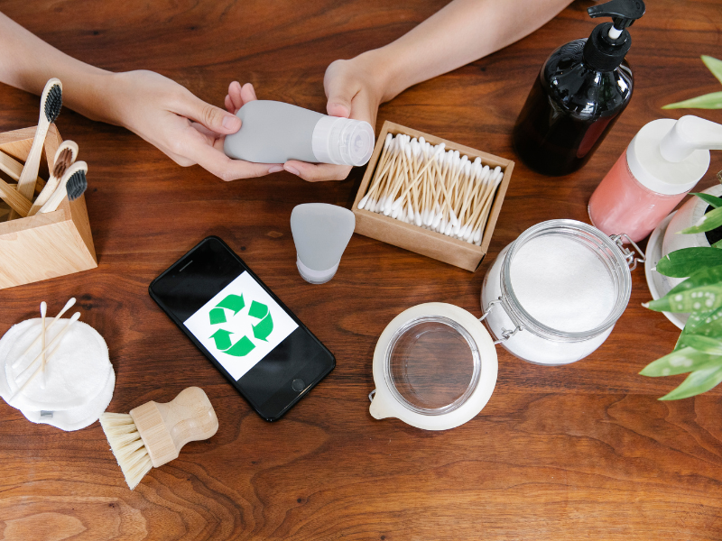 Hà Nội thúc đẩy sản xuất và tiêu dùng bền vững gắn với phát triển kinh tế xanh Hà Nội thúc đẩy sản xuất và tiêu dùng bền vững gắn với phát triển kinh tế xanh