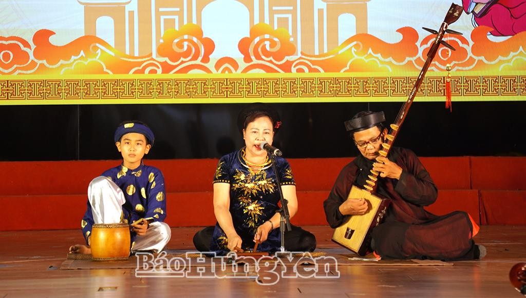 Nghệ nhân Hưng Yên: Giữ lửa di sản, thắp sáng du lịch cộng đồng Nghệ nhân Hưng Yên: Giữ lửa di sản, thắp sáng du lịch cộng đồng