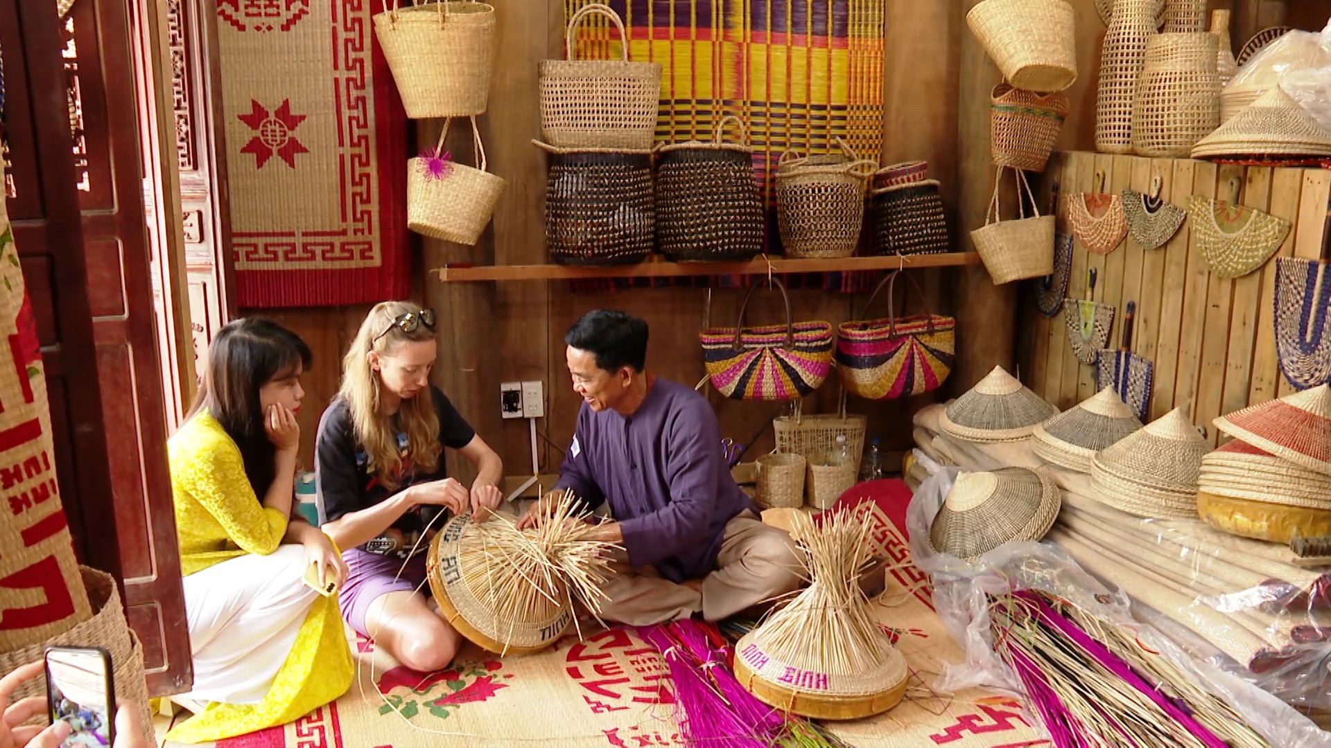 Ninh Bình bảo tồn và quảng bá làng nghề truyền thống gắn với du lịch Ninh Bình bảo tồn và quảng bá làng nghề truyền thống gắn với du lịch