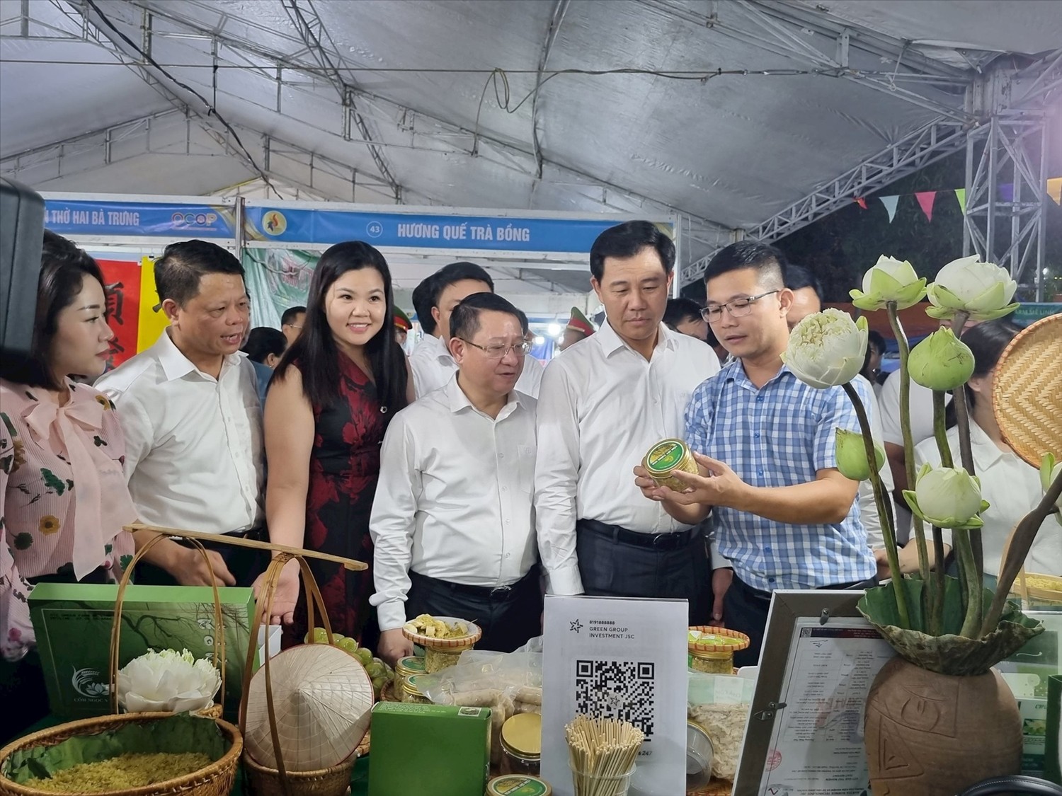 Đẩy mạnh quảng bá làng nghề gắn với du lịch