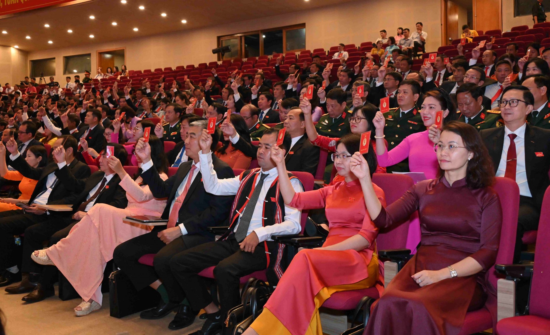 Đại hội đại biểu Đảng bộ tỉnh Gia Lai lần thứ I thành công trọn vẹn, mở ra chặng đường phát triển mới Đại hội đại biểu Đảng bộ tỉnh Gia Lai lần thứ I thành công trọn vẹn, mở ra chặng đường phát triển mới