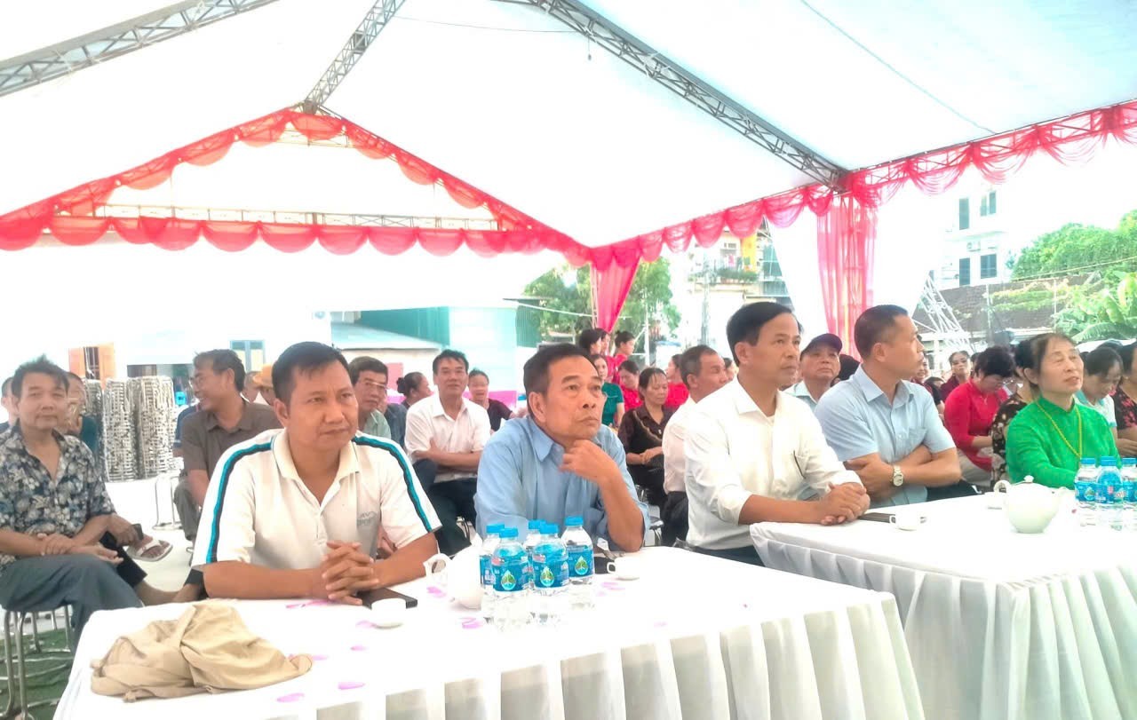 Xã Vật Lại (Hà Nội) :  Khu phố Nhông- Thôn Nhông Nương Tụ khánh thành công trình 