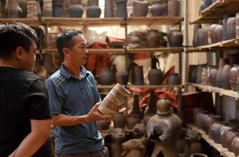 Giữ nghề truyền thống ở Nghệ An: Bài toán thiếu lao động trẻ và hướng đi mới