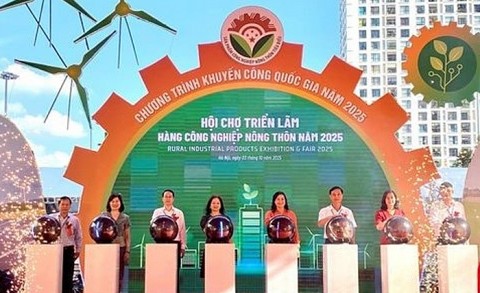 Hội chợ triển lãm hàng công nghiệp nông thôn năm 2025 thu hút hơn 150 tổ chức, doanh nghiệp tham gia
