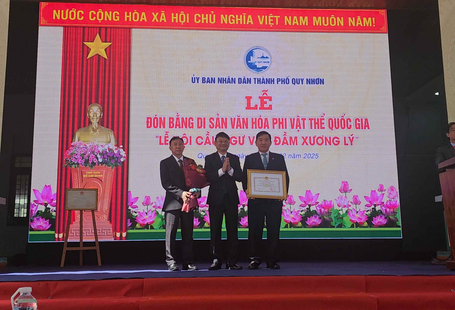 Lễ hội Cầu ngư Vạn đầm Xương Lý nét văn hóa làng biển hòa nhịp cùng du lịch và nông thôn mới